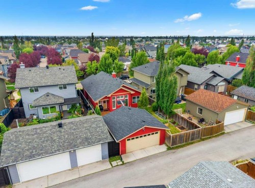284 Prestwick Estate Way Se, Calgary, AB - Outdoor