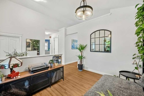 284 Prestwick Estate Way Se, Calgary, AB - Indoor Photo Showing Other Room
