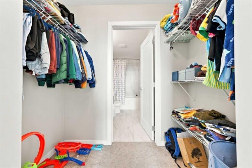 320-8530 8A Avenue Sw, Calgary, AB - Indoor With Storage