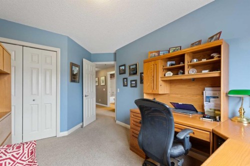159 Sunset View, Cochrane, AB - Indoor Photo Showing Office