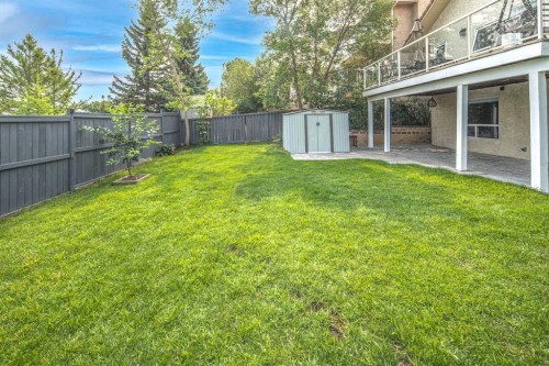 2612 Signal Hill Drive Sw, Calgary, AB - Outdoor With Backyard