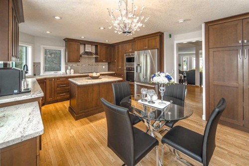 2612 Signal Hill Drive Sw, Calgary, AB - Indoor