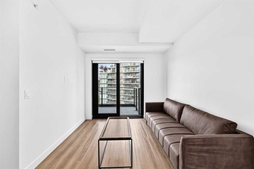 712-730 2 Avenue Sw, Calgary, AB - Indoor Photo Showing Other Room