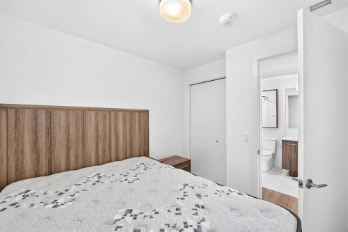712-730 2 Avenue Sw, Calgary, AB - Indoor Photo Showing Bedroom