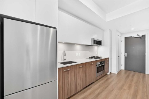 712-730 2 Avenue Sw, Calgary, AB - Indoor Photo Showing Kitchen With Stainless Steel Kitchen With Upgraded Kitchen