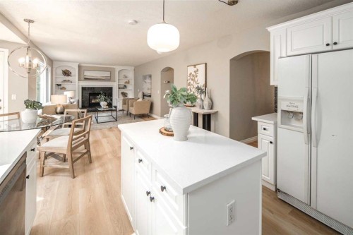 79 Hamptons Heights Nw, Calgary, AB - Indoor