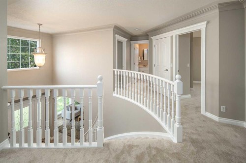 79 Hamptons Heights Nw, Calgary, AB - Indoor Photo Showing Other Room
