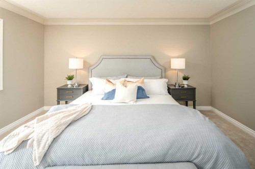 79 Hamptons Heights Nw, Calgary, AB - Indoor Photo Showing Bedroom