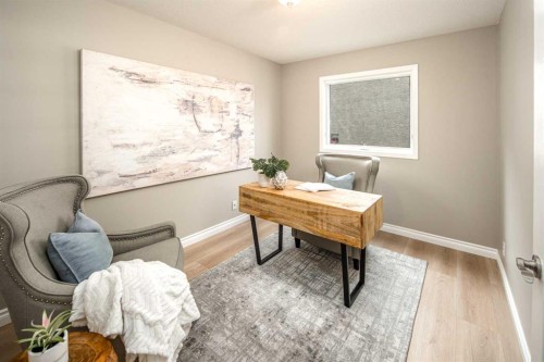 79 Hamptons Heights Nw, Calgary, AB - Indoor Photo Showing Other Room