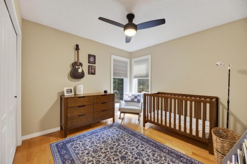 6202 Davis Place, Olds, AB - Indoor Photo Showing Bedroom