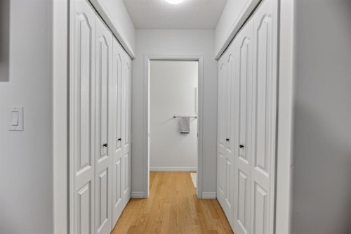 6202 Davis Place, Olds, AB - Indoor Photo Showing Other Room