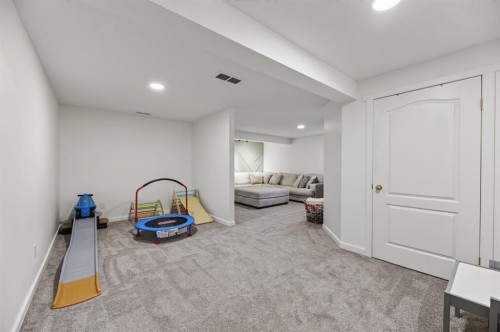 6202 Davis Place, Olds, AB - Indoor Photo Showing Other Room
