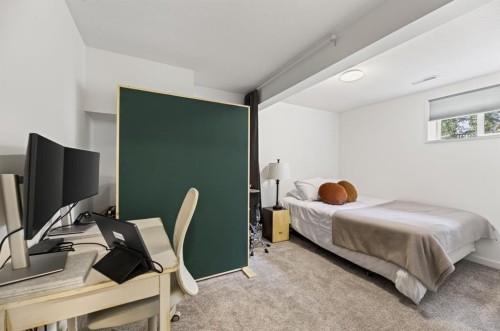 6202 Davis Place, Olds, AB - Indoor Photo Showing Bedroom