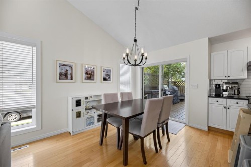 6202 Davis Place, Olds, AB - Indoor