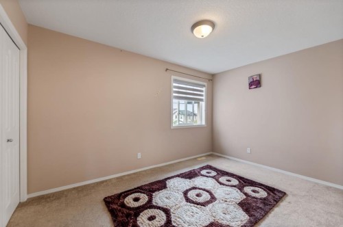 20 Saddlecrest Terrace Ne, Calgary, AB - Indoor Photo Showing Other Room