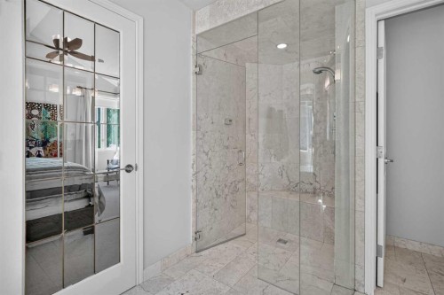 134 Schiller Crescent Nw, Calgary, AB - Indoor Photo Showing Bathroom
