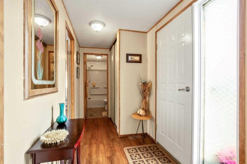 215 Homestead Close, High River, AB 