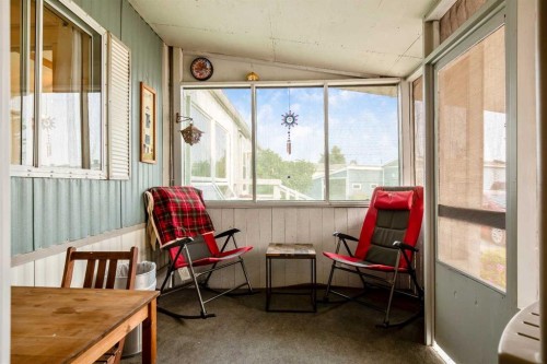 215 Homestead Close, High River, AB 