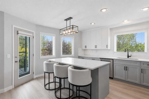 122 Sceptre Close Nw, Calgary, AB - Indoor