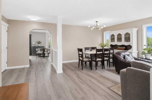 122 Sceptre Close Nw, Calgary, AB - Indoor