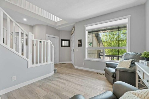 100 Drake Landing Common, Okotoks, AB - Indoor Photo Showing Other Room