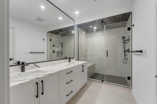 816 Lake Ontario Drive Se, Calgary, AB - Indoor Photo Showing Bathroom