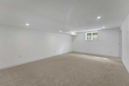 816 Lake Ontario Drive Se, Calgary, AB - Indoor