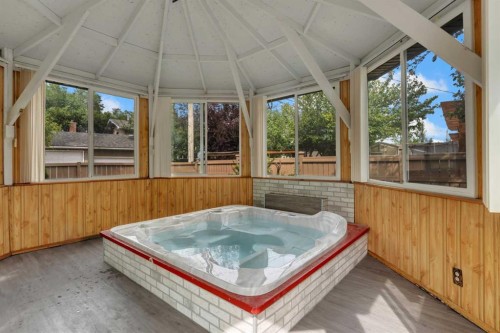 816 Lake Ontario Drive Se, Calgary, AB -  Photo Showing Other Room