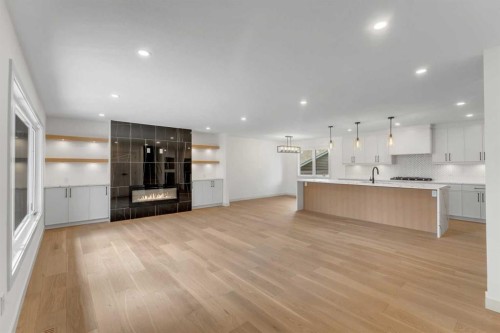 816 Lake Ontario Drive Se, Calgary, AB - Indoor Photo Showing Kitchen With Upgraded Kitchen