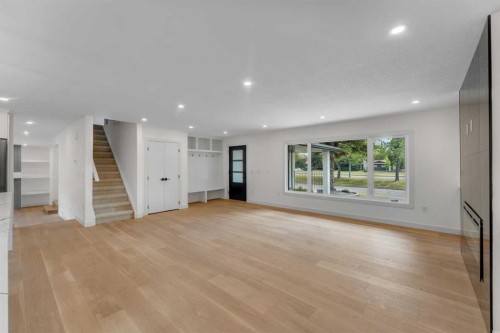 816 Lake Ontario Drive Se, Calgary, AB - Indoor