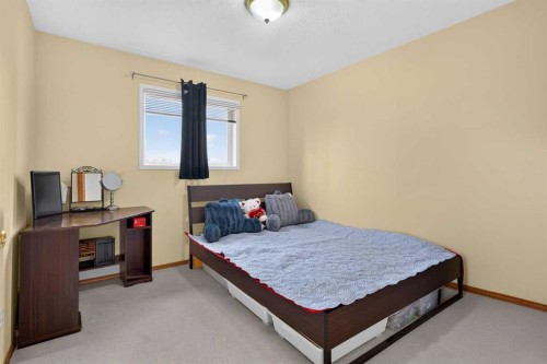 45 Arbour Crest Terrace Nw, Calgary, AB - Indoor Photo Showing Bedroom