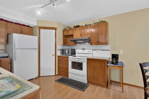 45 Arbour Crest Terrace Nw, Calgary, AB - Indoor Photo Showing Kitchen