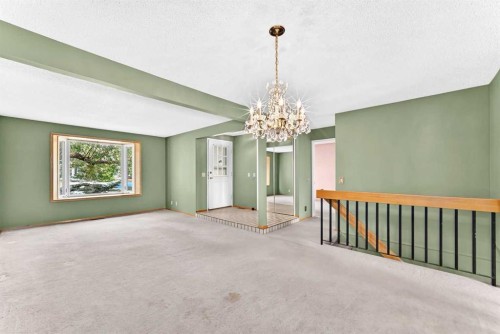 128 Erin Woods Drive Se, Calgary, AB - Indoor Photo Showing Other Room