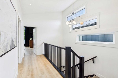406 33 Avenue Nw, Calgary, AB 