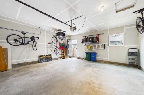 406 33 Avenue Nw, Calgary, AB 