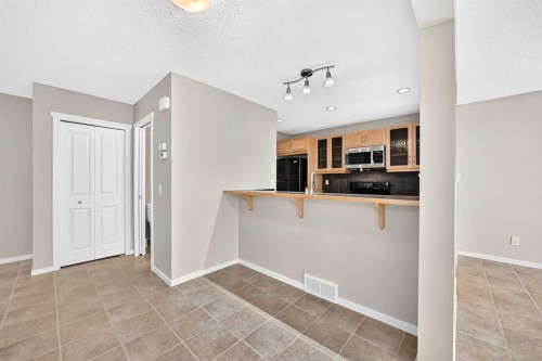 108 Sage Valley Drive Nw, Calgary, AB - Indoor Photo Showing Kitchen