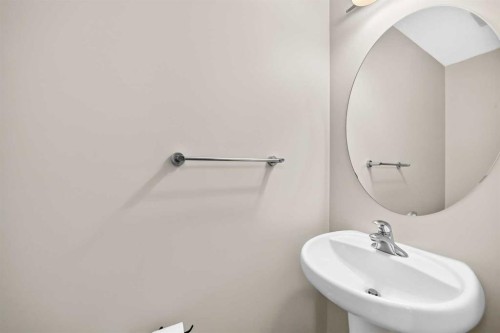 108 Sage Valley Drive Nw, Calgary, AB - Indoor Photo Showing Bathroom