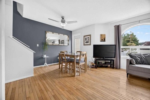 211 Bayside Point Sw, Airdrie, AB - Indoor