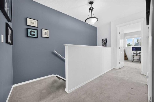 211 Bayside Point Sw, Airdrie, AB - Indoor Photo Showing Other Room