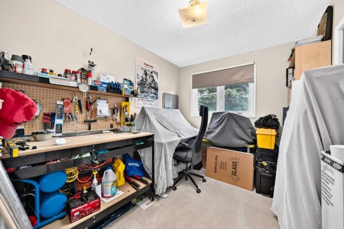1117 8 Street Se, Calgary, AB - Indoor