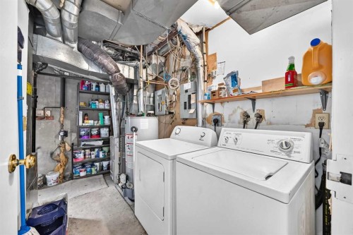 1117 8 Street Se, Calgary, AB - Indoor Photo Showing Laundry Room