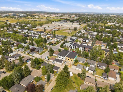 5604 21 Street Sw, Calgary, AB - Outdoor With View