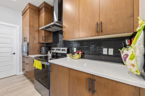 75 Homestead Park Ne, Calgary, AB - Indoor Photo Showing Kitchen