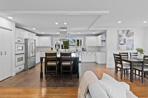 20 Mapleburn Drive Se, Calgary, AB - Indoor Photo Showing Dining Room