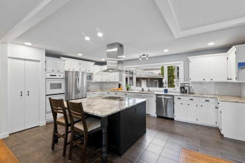 20 Mapleburn Drive Se, Calgary, AB - Indoor Photo Showing Kitchen