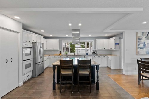 20 Mapleburn Drive Se, Calgary, AB - Indoor