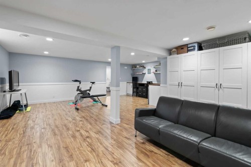 20 Mapleburn Drive Se, Calgary, AB - Indoor