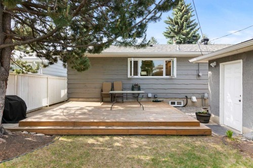 20 Mapleburn Drive Se, Calgary, AB - Outdoor With Exterior