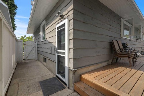 20 Mapleburn Drive Se, Calgary, AB - Outdoor With Exterior