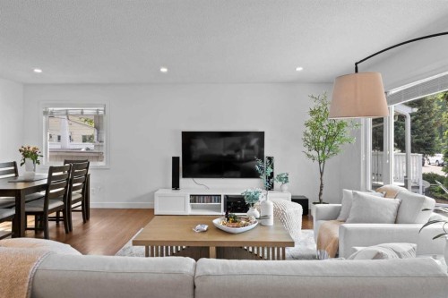 20 Mapleburn Drive Se, Calgary, AB - Indoor Photo Showing Living Room